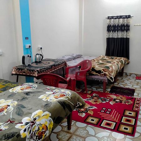 Shree Home Stay Dwarahat Luaran gambar