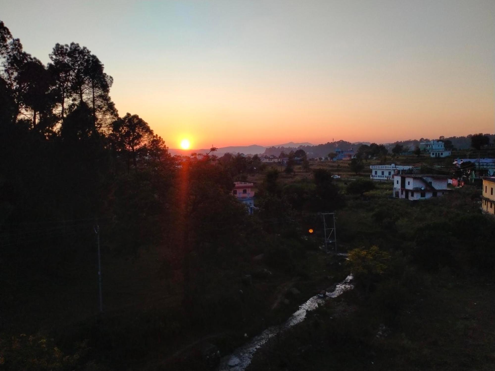 Shree Home Stay Dwarahat Luaran gambar